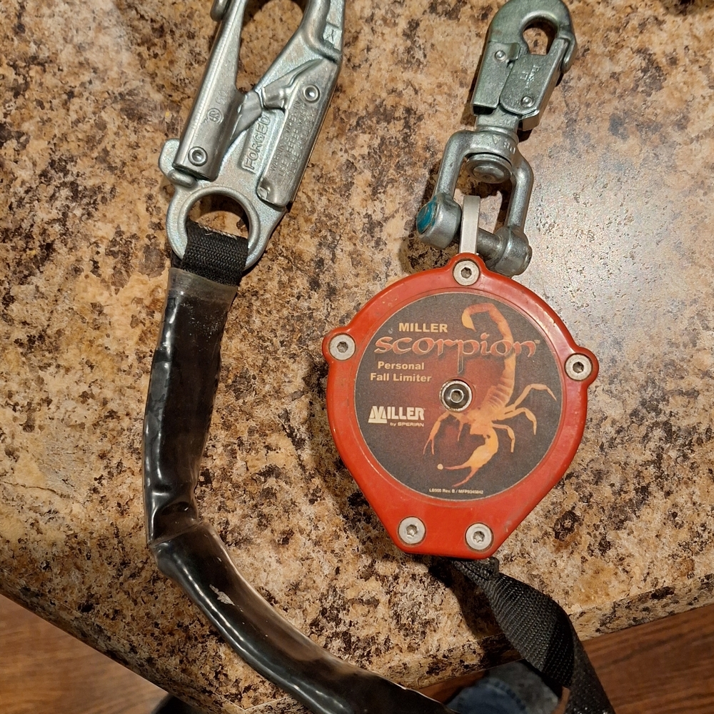 Personal fall limiteder (scorpion)